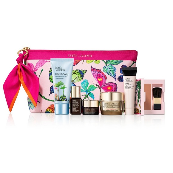 Estee Lauder Other - 🎉 HOST PICK 🎉 Estée Lauder - 7 Piece Gift Set